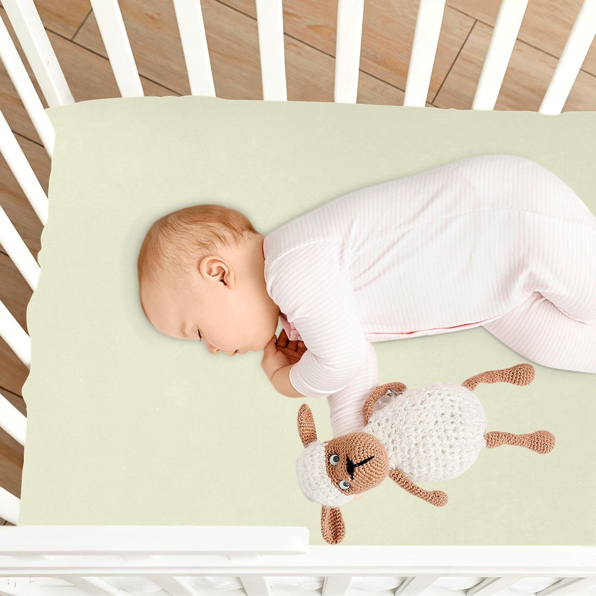 Light Yellow Fitted Crib Sheet Microfiber D58160